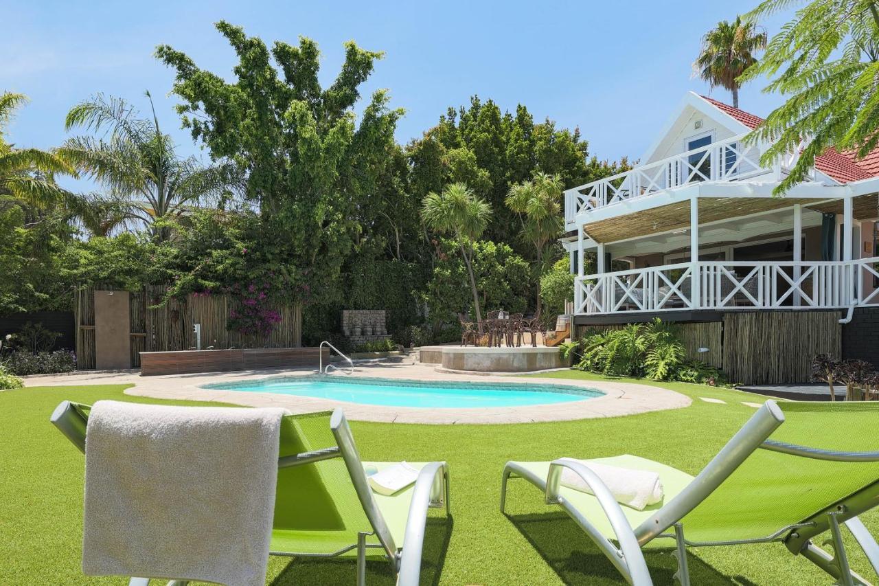 Yebo Boutique Guesthouse Somerset West Exterior photo