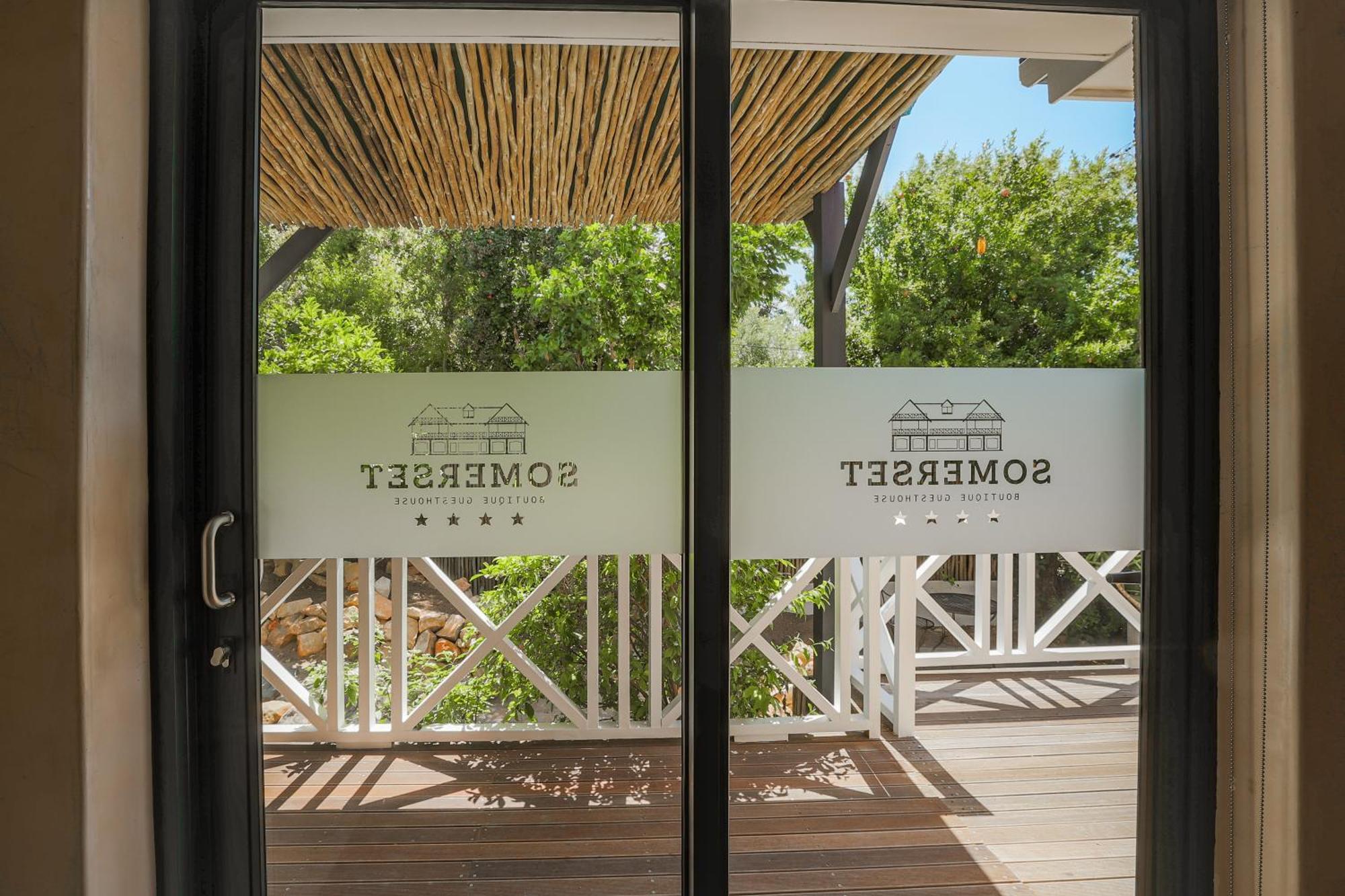 Yebo Boutique Guesthouse Somerset West Exterior photo