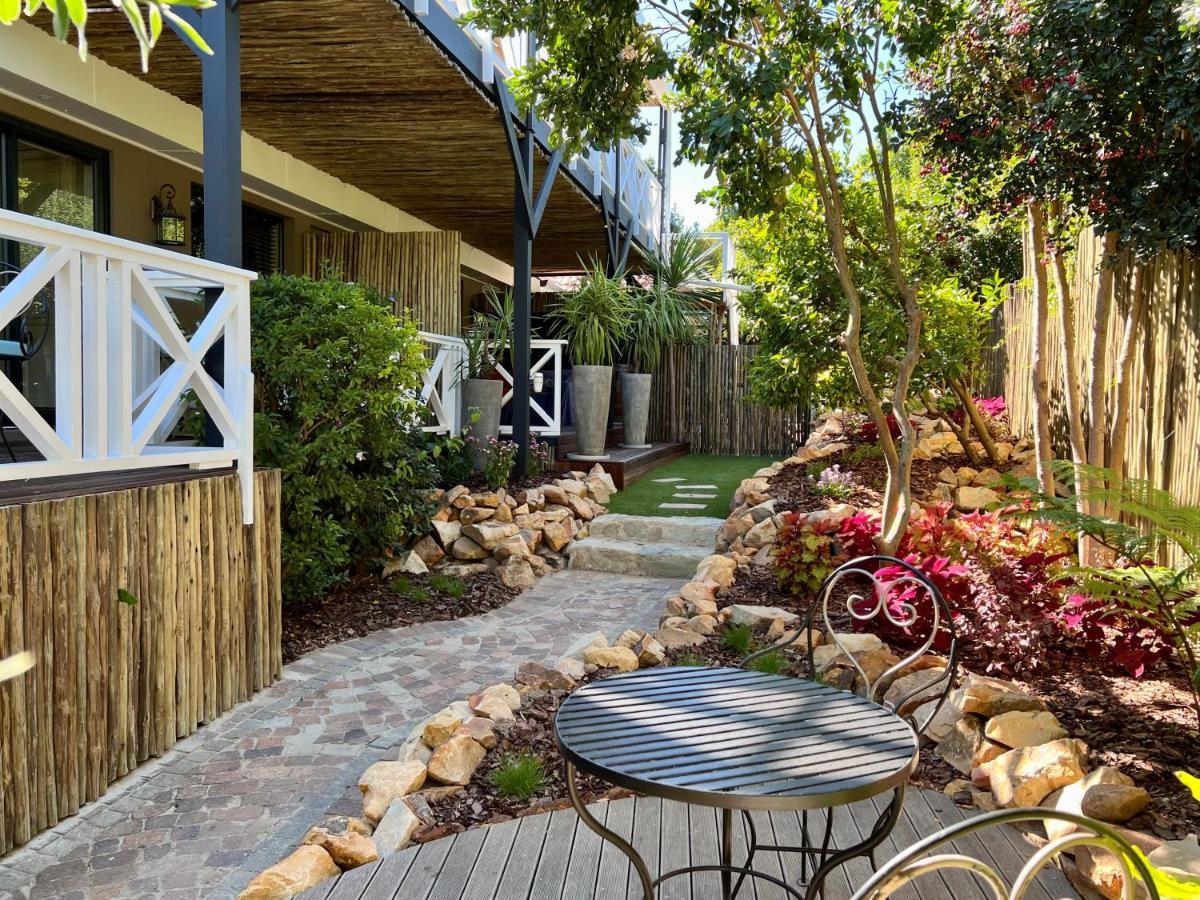 Yebo Boutique Guesthouse Somerset West Exterior photo