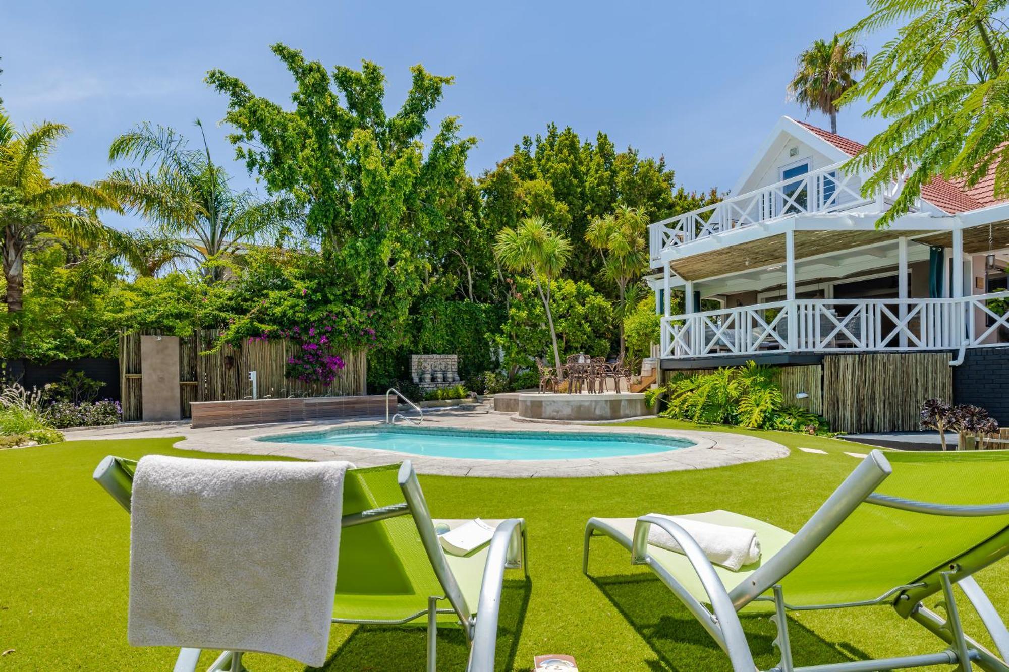 Yebo Boutique Guesthouse Somerset West Exterior photo